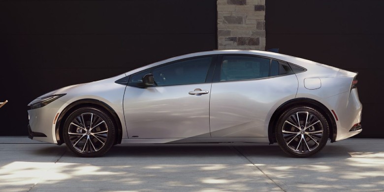 2026 Toyota Silver Prius